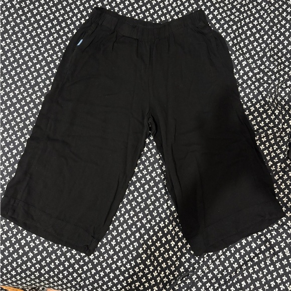 RRJ Black Cropped Pants - Picture 1 of 5